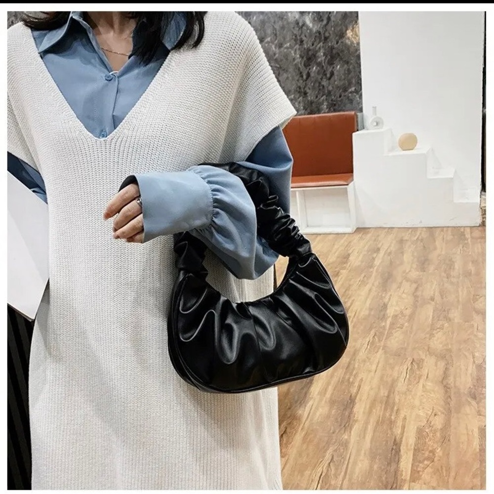 Black hobo style purse
